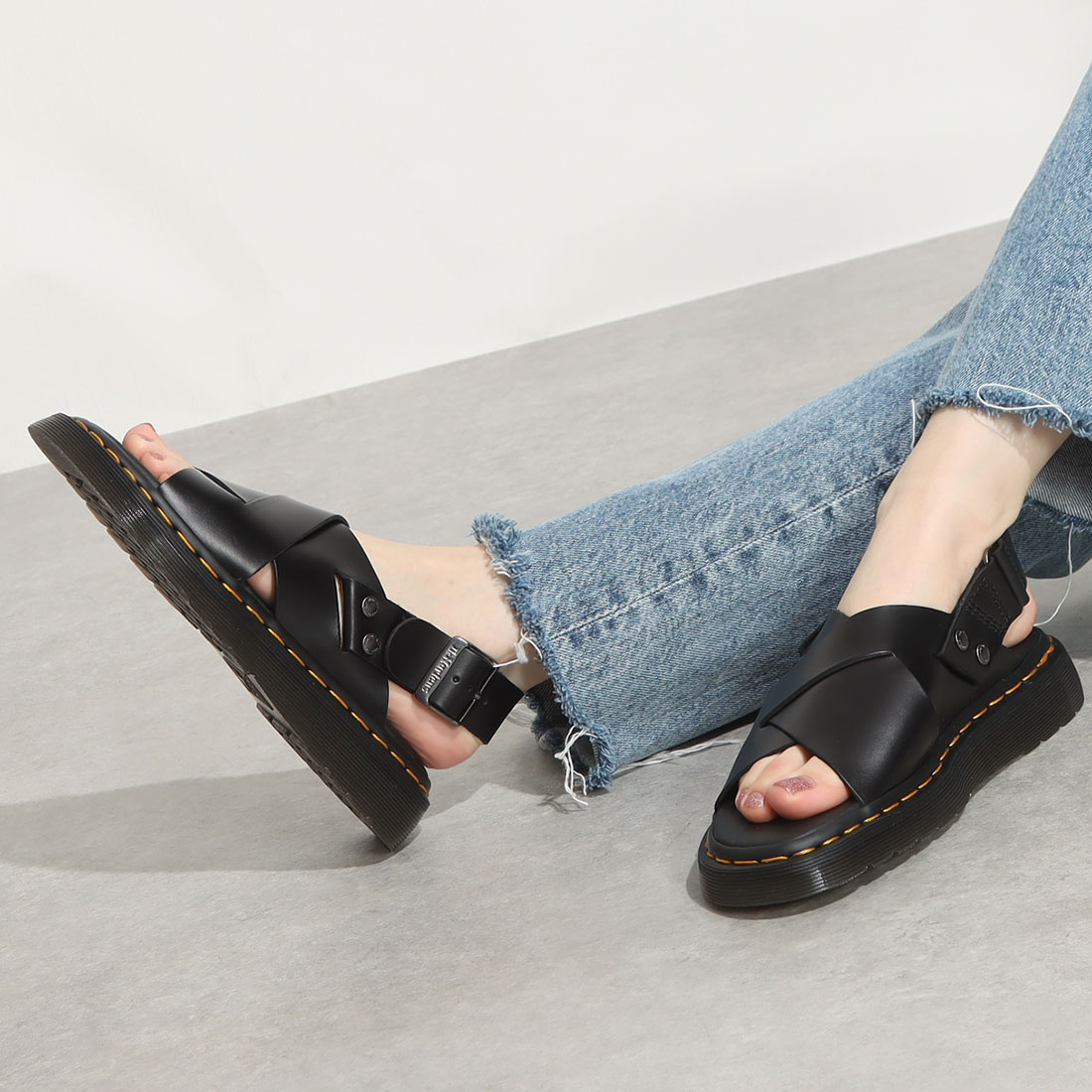 セール15%OFF】ドクターマーチン Dr.Martens レディース