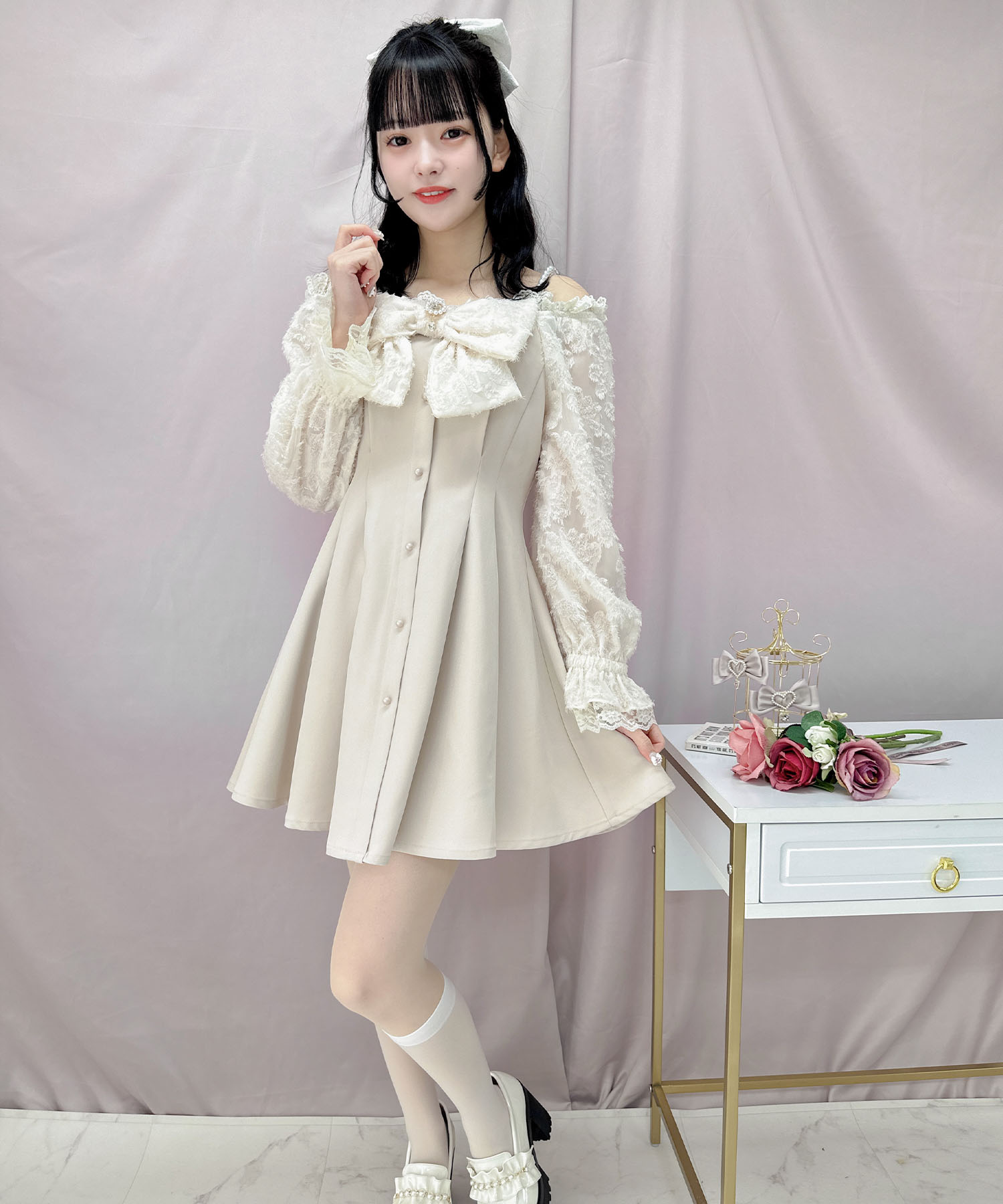 芸能人愛用のおすすめ最新情報 セール】ロジータ ROJITA BIGリボンオフショルワンピース ワンピース
