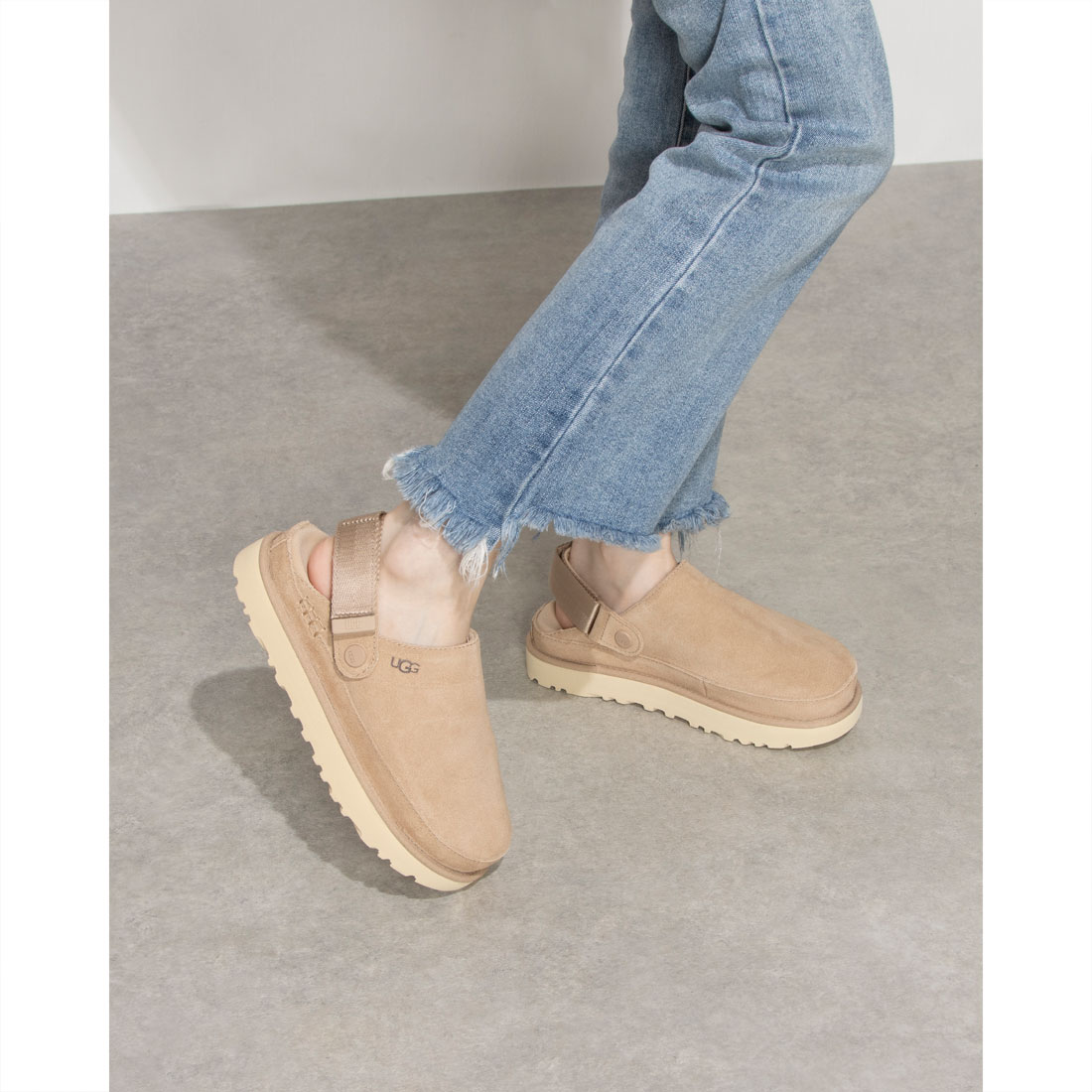 アグ UGG 1138252 ゴールデンスター クロッグ サンダル アグ UGG 1138252 ゴールデンスター クロッグ サンダル