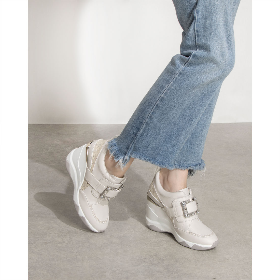 セール 30%OFF】プラスダイアナ +diana 【9cm】クリスタル セール 30%OFF】プラスダイアナ +diana 【9cm】クリスタル