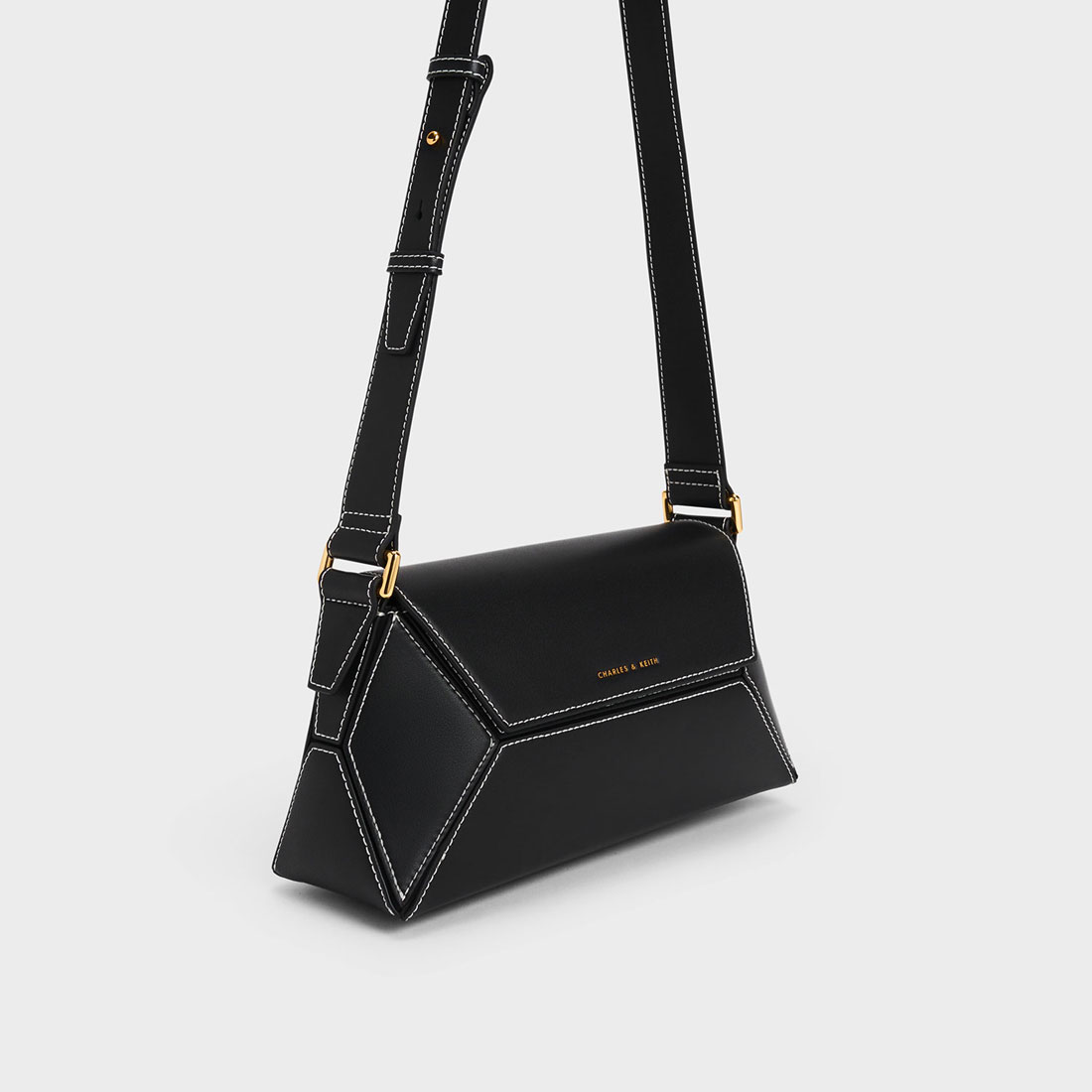 Nasrin ナスリン ジオメトリックショルダーバッグ 【再入荷 Nasrin ナスリン ジオメトリックショルダーバッグ 【再入荷
