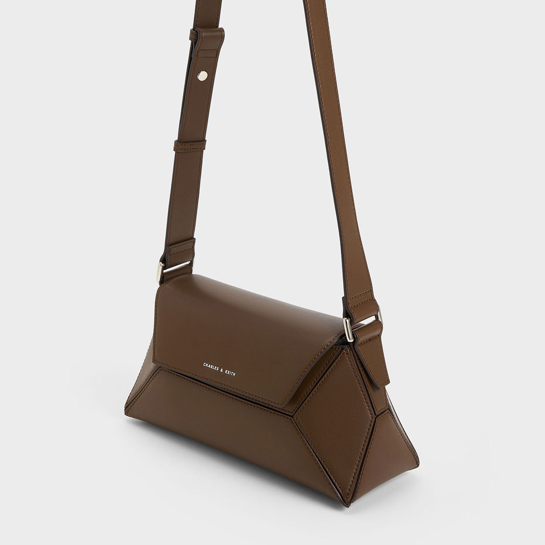 Nasrin ナスリン ジオメトリックショルダーバッグ 【再入荷