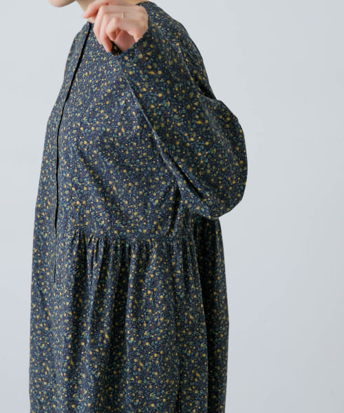 新品タグ付◉ NAVY かぐれ コットン小花柄2WAYワンピース DOORS