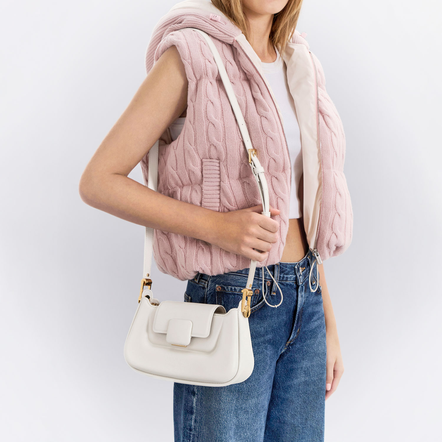 CHARLES & KEITH｜Koa コア プッシュロックトップハンドルバッグ | Rakuten  Fashion(楽天ファッション／旧楽天ブランドアベニュー)MZ9282