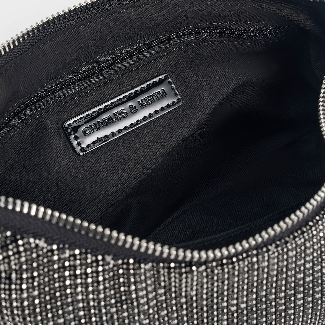 CHARLES&KEITHクリスタルエンベリシュッド ツーウェイバッグ CHARLES & KEITH クリスタルエンベリシュッド ツーウェイバッグ