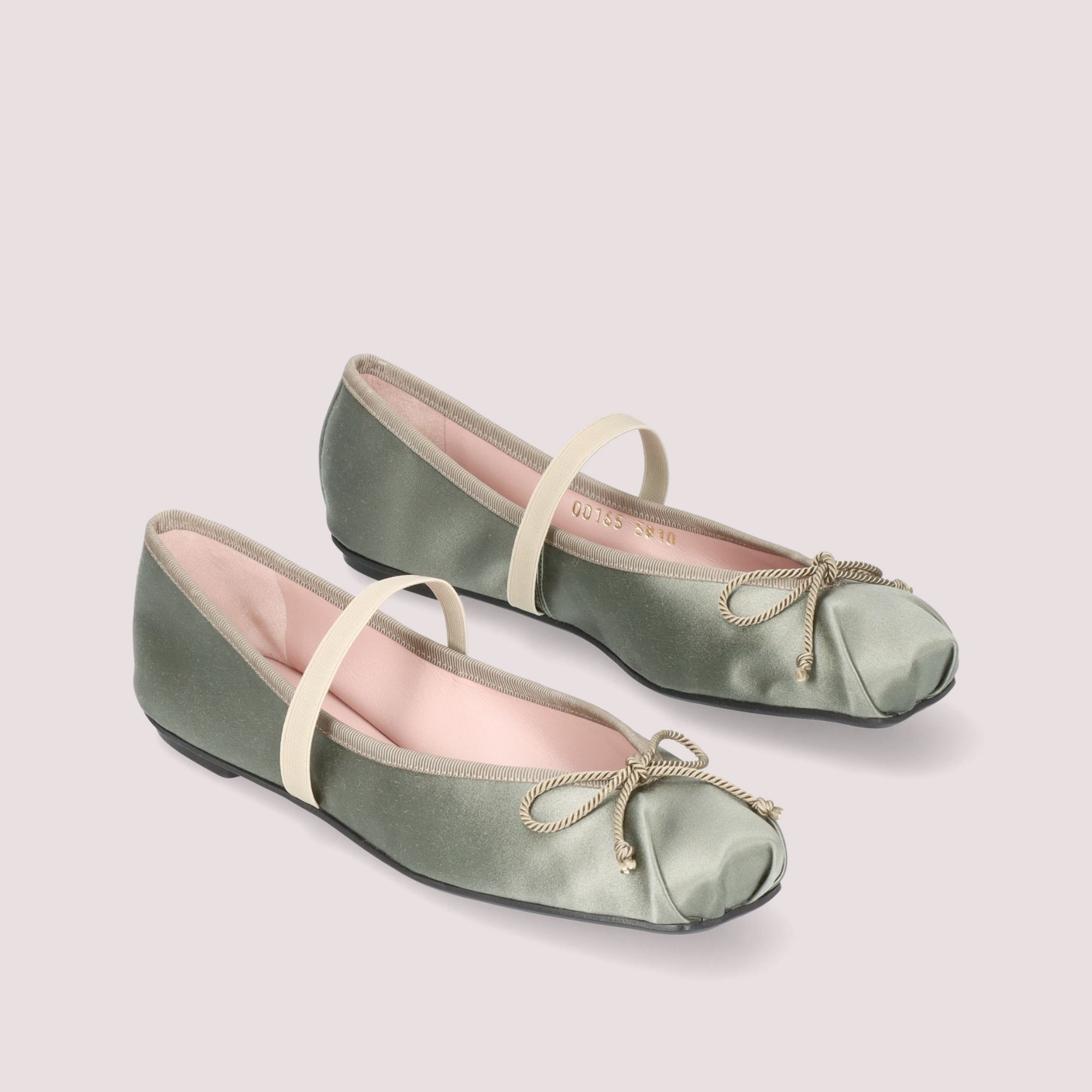 プリティ・バレリーナ Pretty Ballerinas KRSTEN kashba