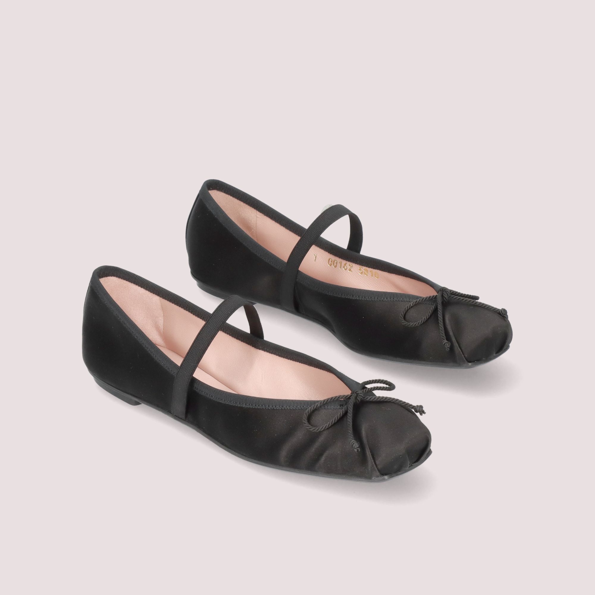 プリティ・バレリーナ Pretty Ballerinas KRSTEN kashba
