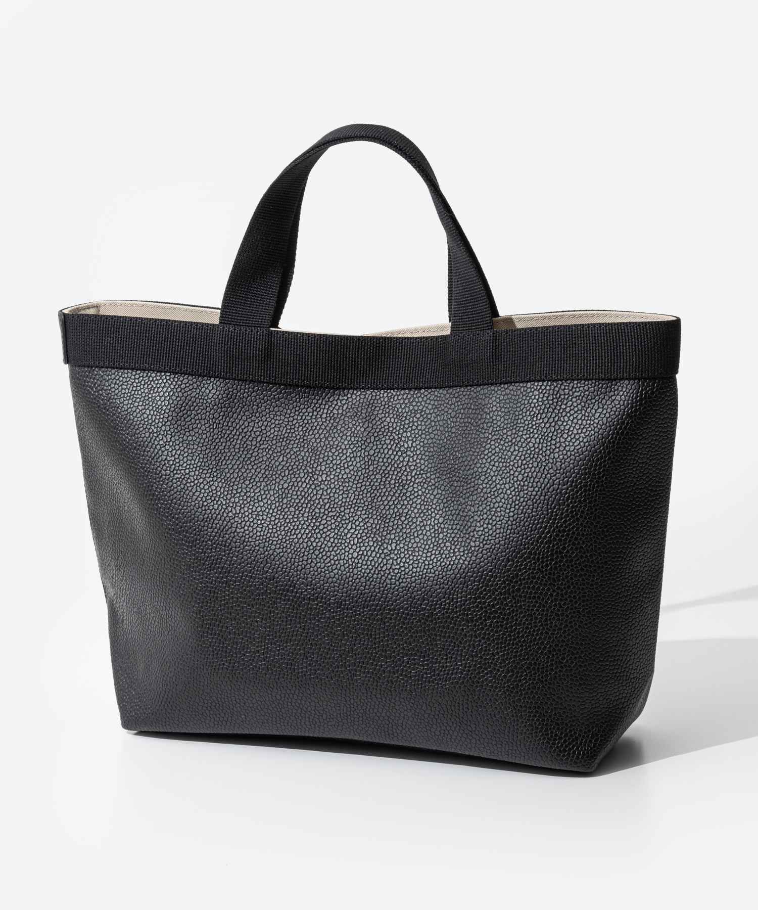 【美品】エルベシャプリエ　704GP ムース　Mサイズ　スクエアトート エルベシャプリエ Herve Chapelier 704GP トートバッグ COATED