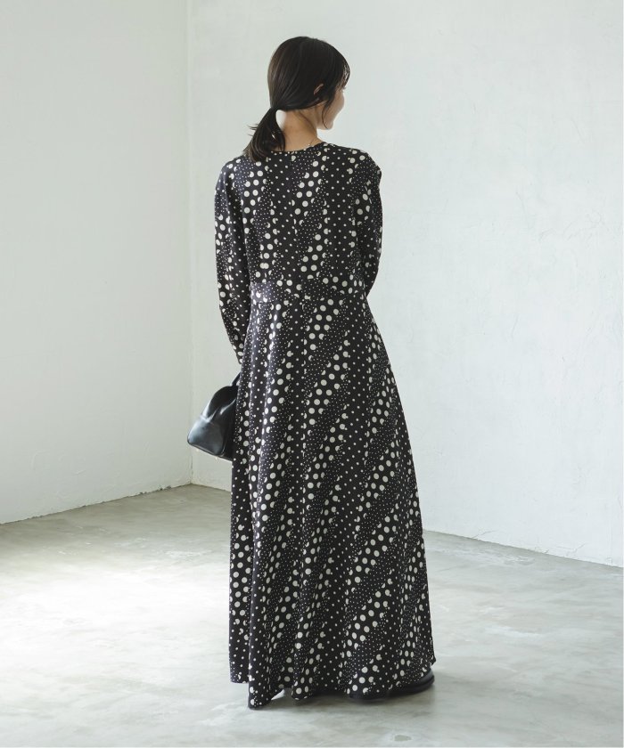 MAX MARA】キャミワンピ ブラック エンボス花柄 シルク31%光沢