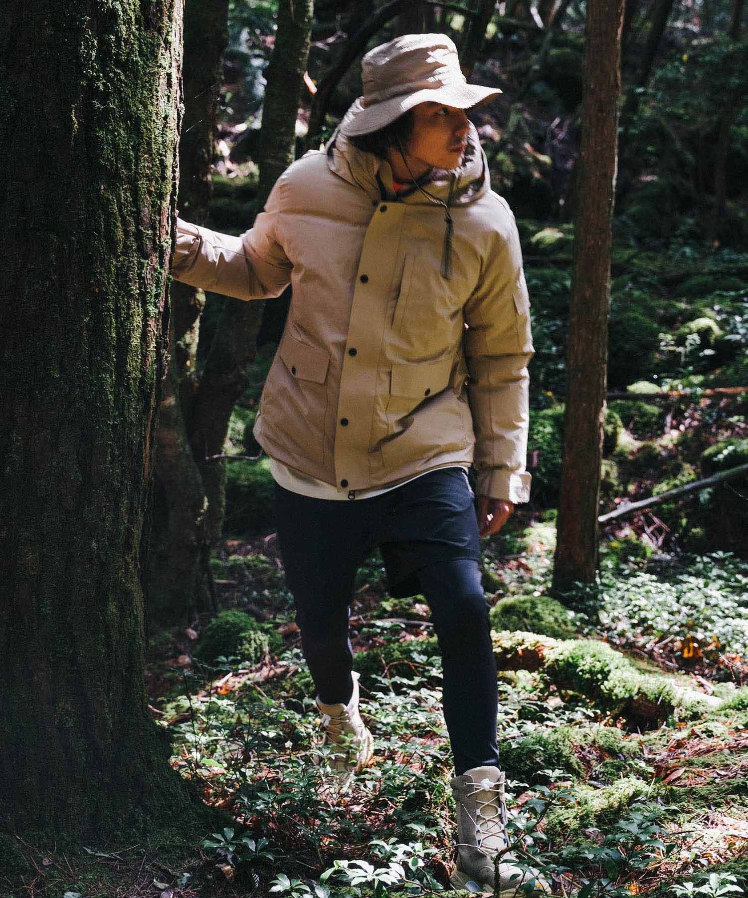 プラスフェニックス +phenix GORE－TEX INFINIUM Down Jacket