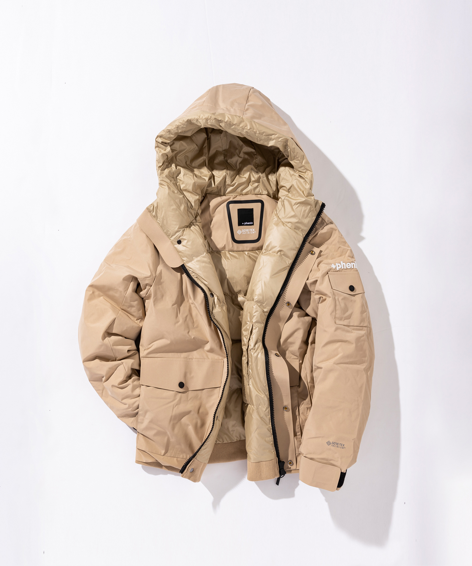 プラスフェニックス +phenix GORE-TEX INFINIUM Down Jacket プラスフェニックス +phenix GORE-TEX INFINIUM Down Jacket