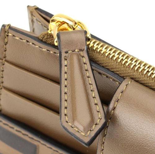 セール】フェンディ FENDI カードケース FFダイヤモンド ジップカード 