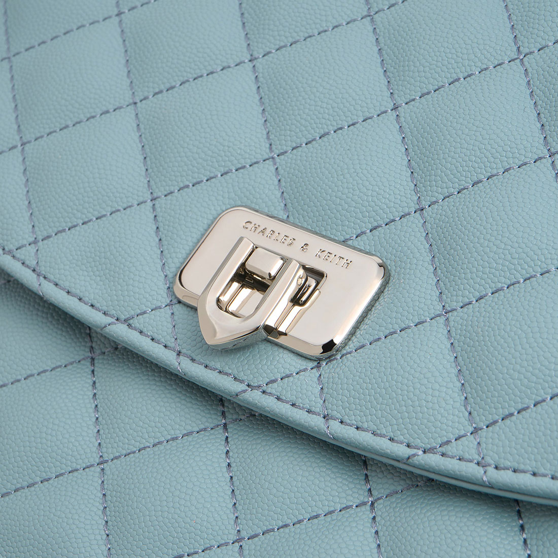 Cressida クレシダ キルトチェーンストラップバッグ 【再入荷