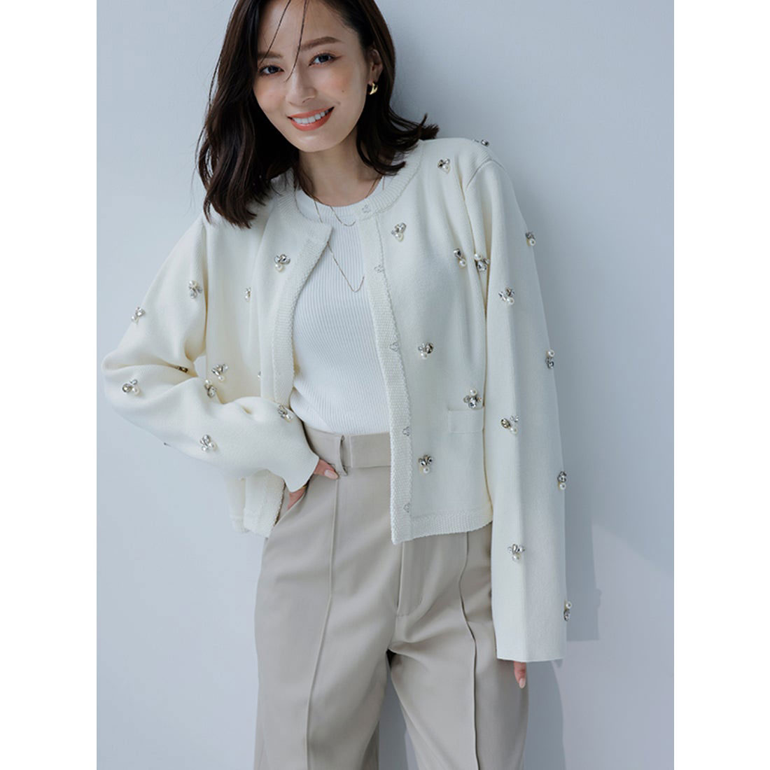セール 40%OFF】アニュアンス anuans ピンタックストレート セール 40%OFF】アニュアンス anuans ピンタックストレート
