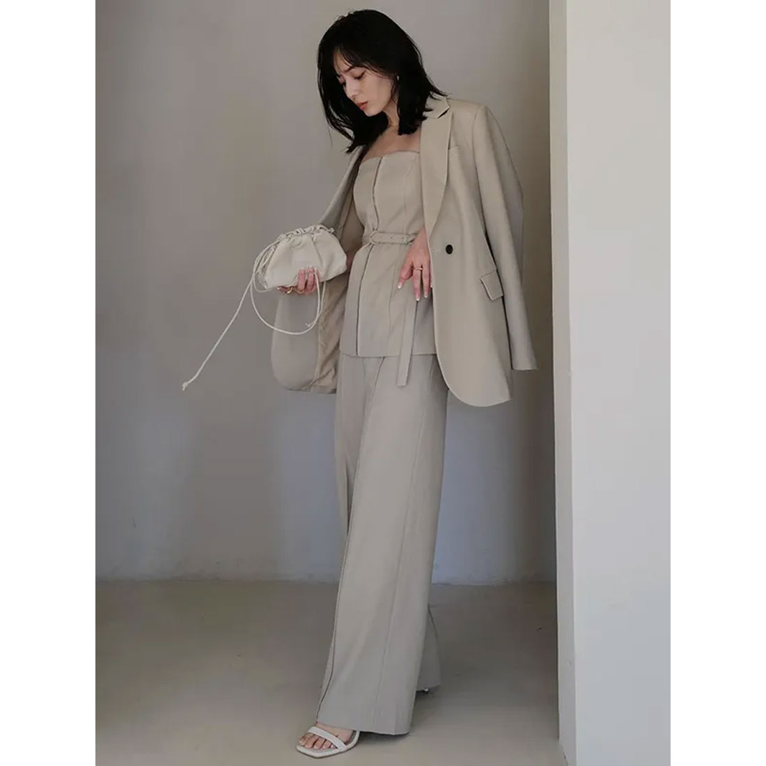 セール 40%OFF】アニュアンス anuans ピンタックストレート