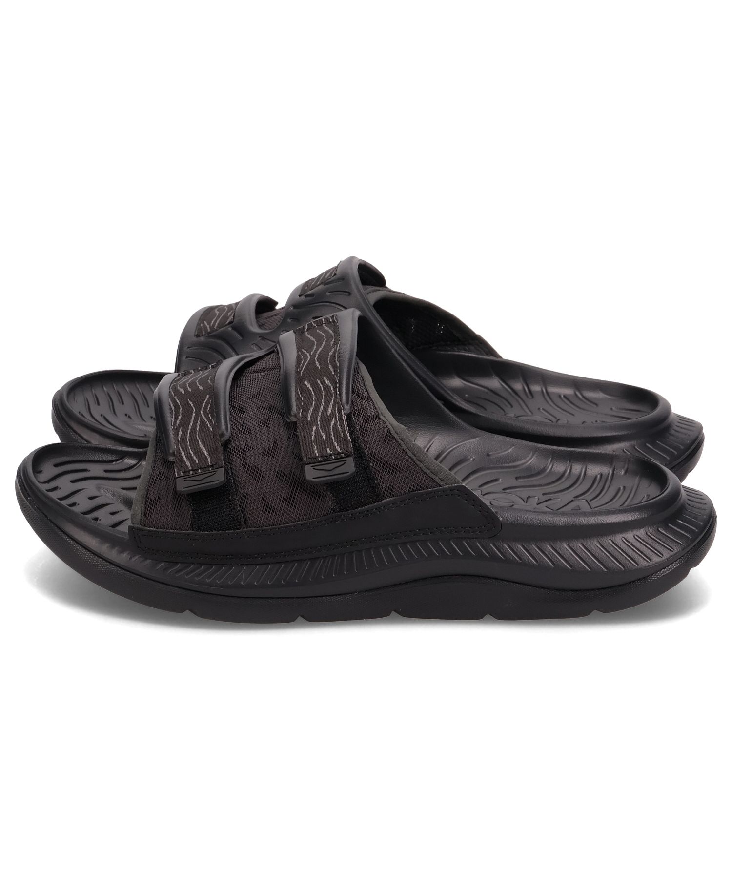 HOKA ONE ONE (ホカ オネ オネ) の ビーチサンダル。 | 