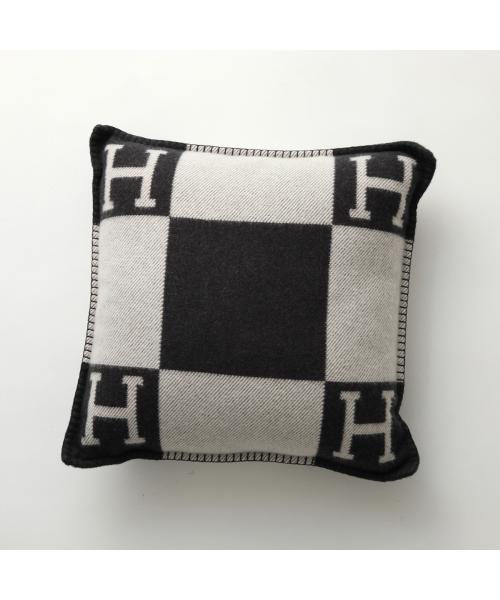 専用！新品未使用　エルメス　アヴァロン クッション PM ダークグレー 黒 エルメス Hermes HERMES クッション アヴァロン CUSHION AVALON