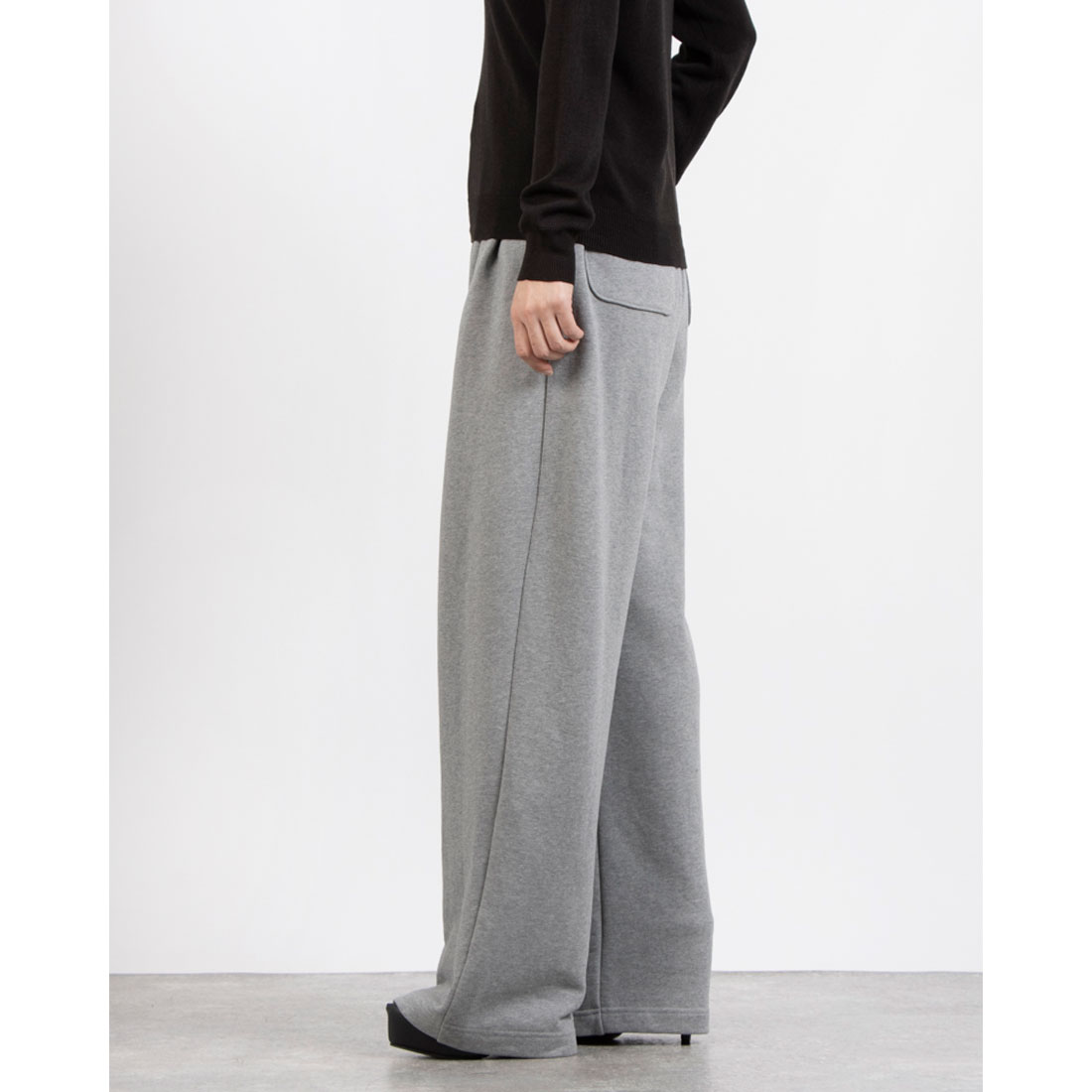 クラネ CLANE TWO TUCK SWEAT PANTS(507559178) | クラネ(CLANE クラネ CLANE TWO TUCK SWEAT PANTS(507559178) | クラネ(CLANE