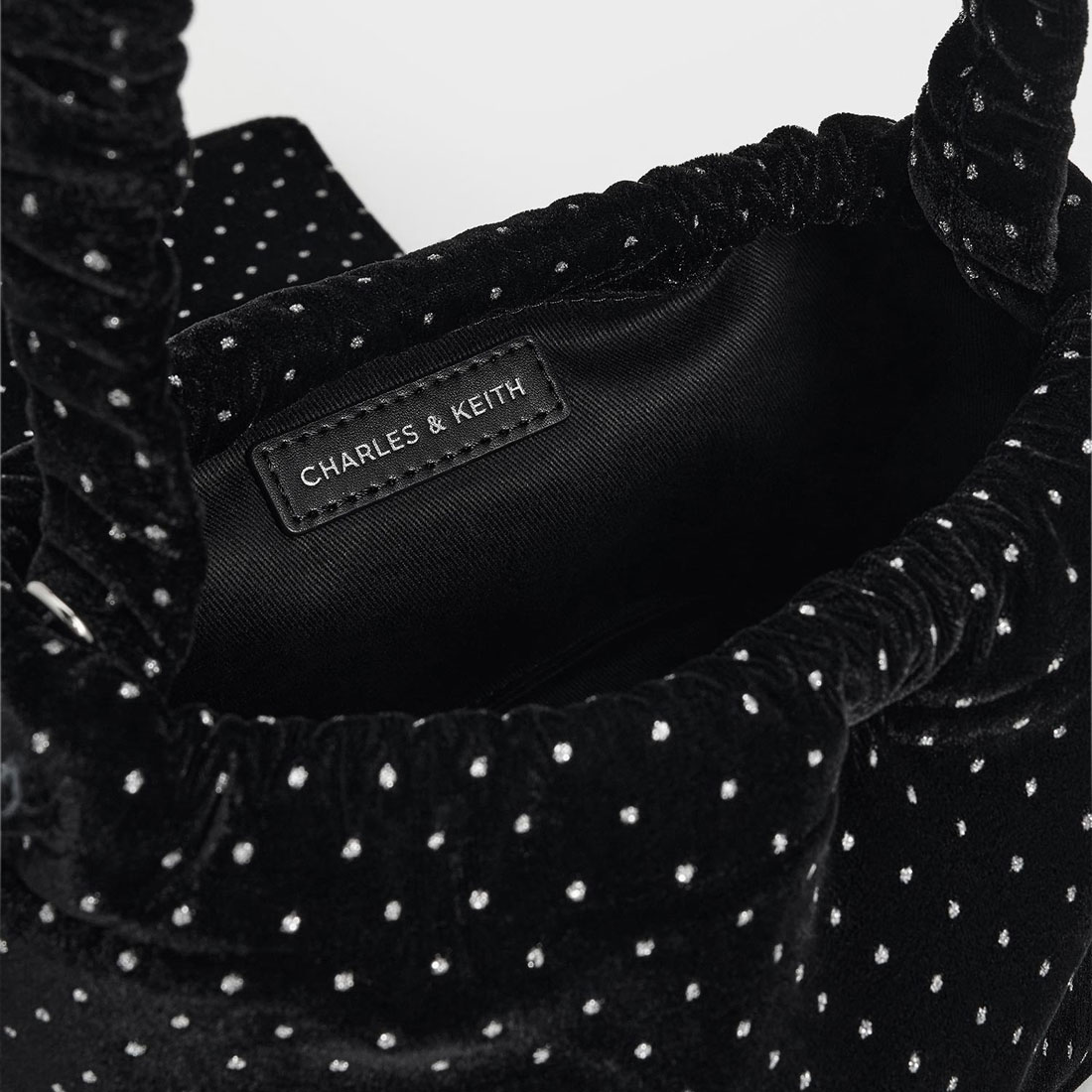 CHARLES & KEITH◆ベルベットボウ ルーシュトップハンドルバッグ ベルベットボウ ルーシュドトップハンドルバッグ(506949950
