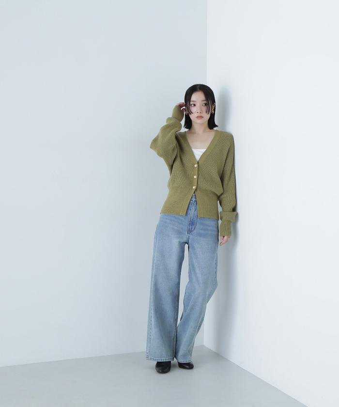 セール】ゴールドボタンフォルムニットカーディガン 24AW