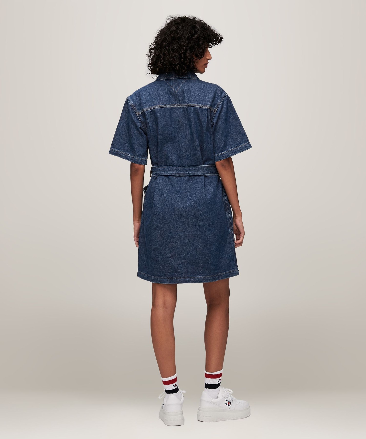  JEANS トミージーンズ ロゴ デニム シャツワンピース クーポン】トミージーンズ TOMMY JEANS オーバーサイズロゴ
