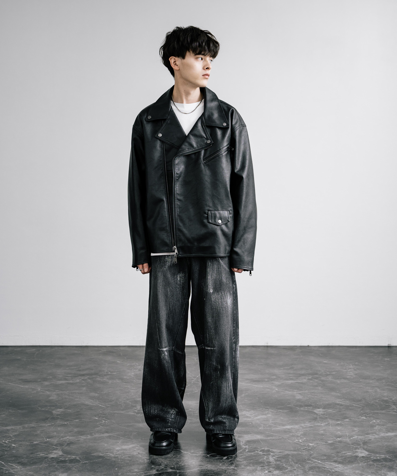 ロッキーモンロー Rocky Monroe デニムパンツ カーブシルエット ロッキーモンロー Rocky Monroe デニムパンツ カーブシルエット
