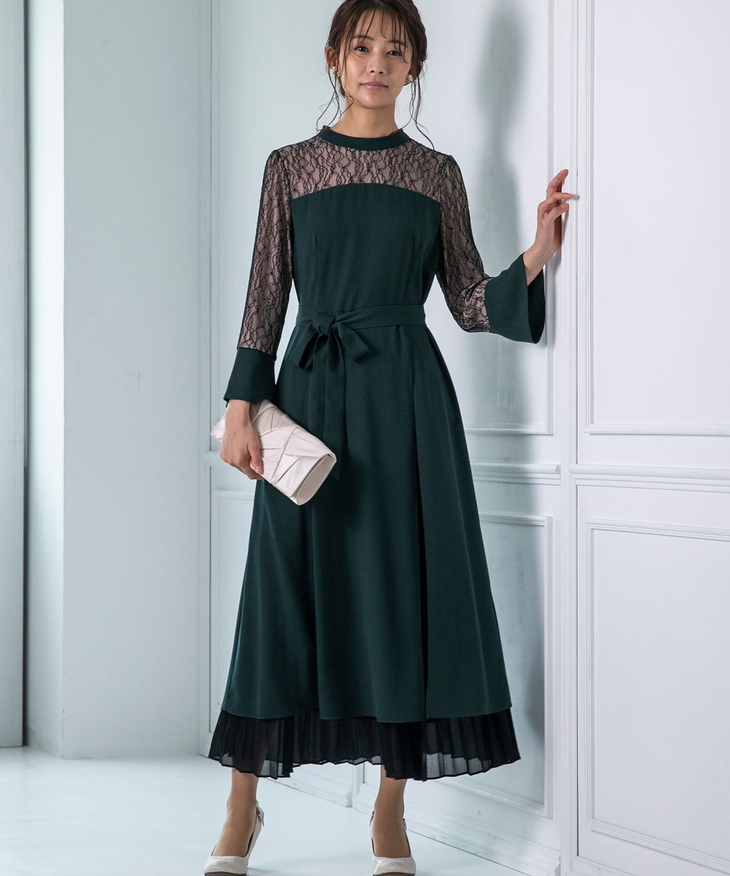 フォルムフォルマ　スリットワンピース　スカートセットアップ（グリーン） フォルムフォルマスリットワンピーススカートセットアップ