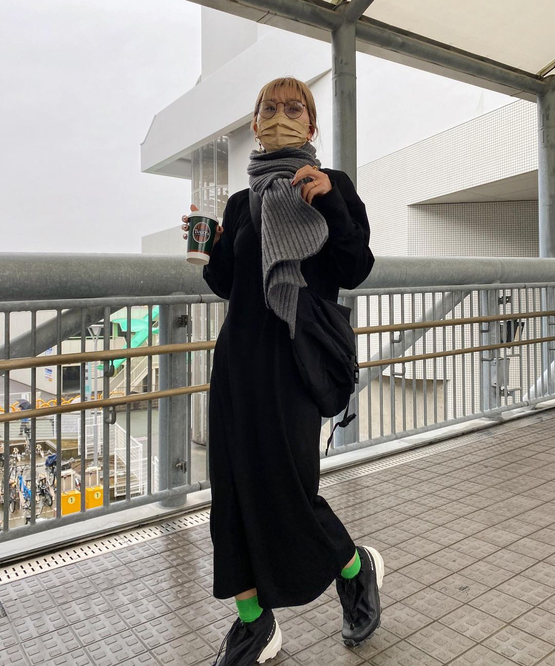 ボンジュールサガン BONJOUR SAGAN バックヘンリーワンピース