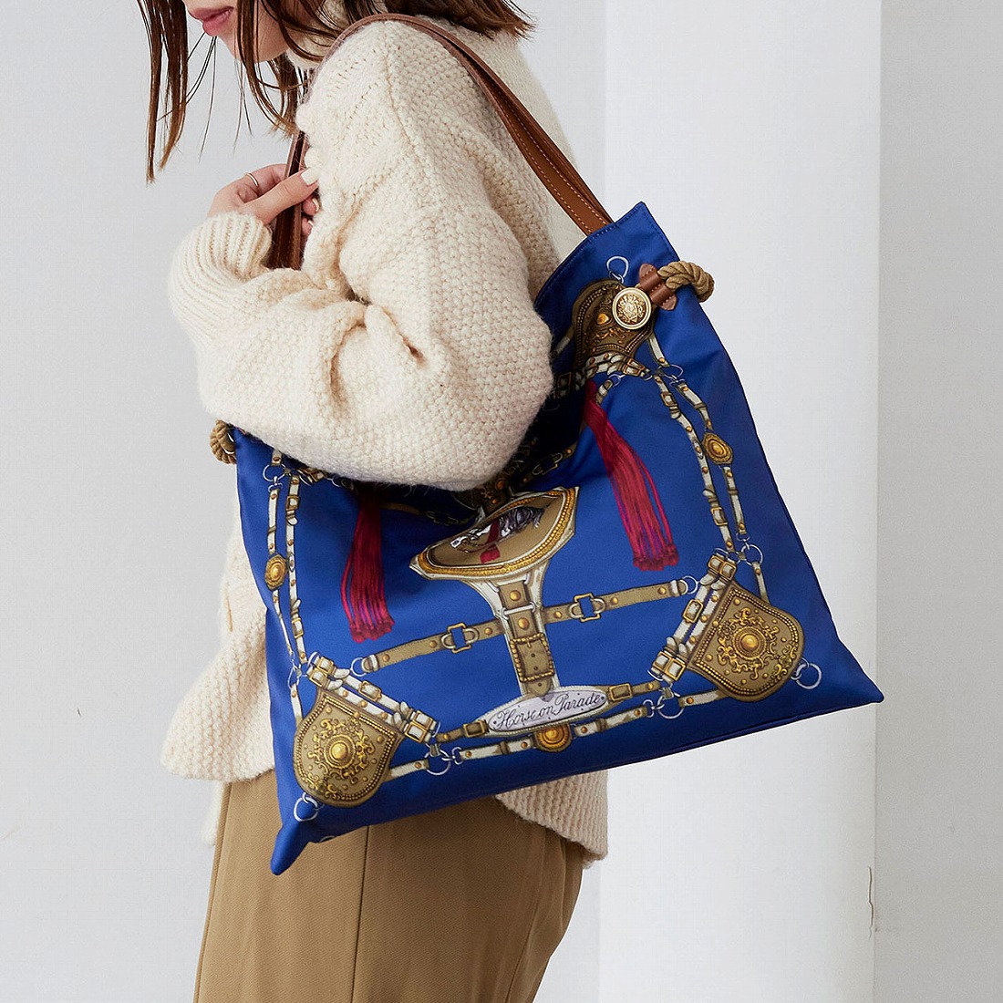 セール 30%OFF】トプカピ TOPKAPI マイルドサテン スカーフ柄