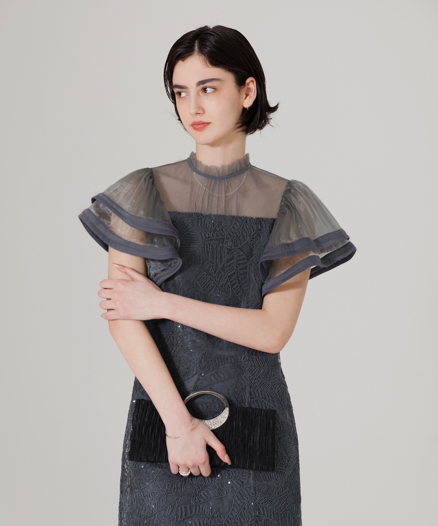 レジャ Leja 異素材スパンコール刺繍ドレス セール 19%OFF】レジャ Leja 異素材スパンコールししゅう