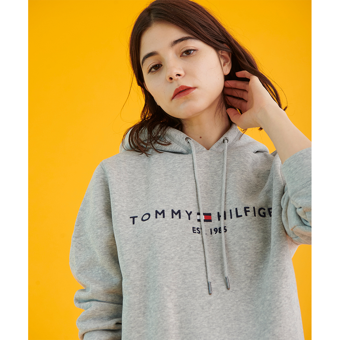 配送員設置 セール 30%OFF】トミー ヒルフィガー TOMMY HILFIGER ロゴ トップス