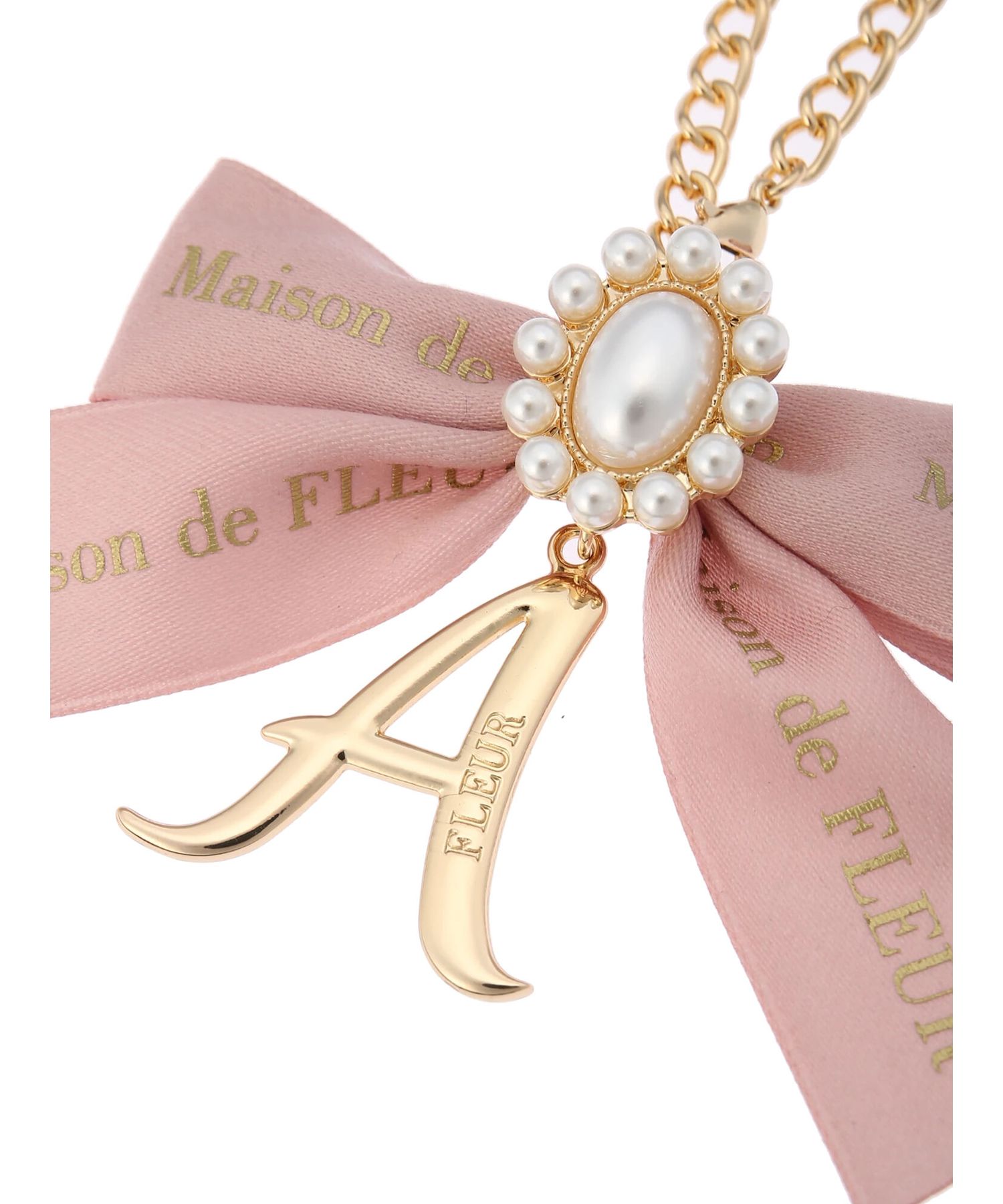 yuu　メゾンドフルール　イニシャルリボンチャーム セール 40%OFF】メゾン ド フルール Maison de FLEUR EC限定