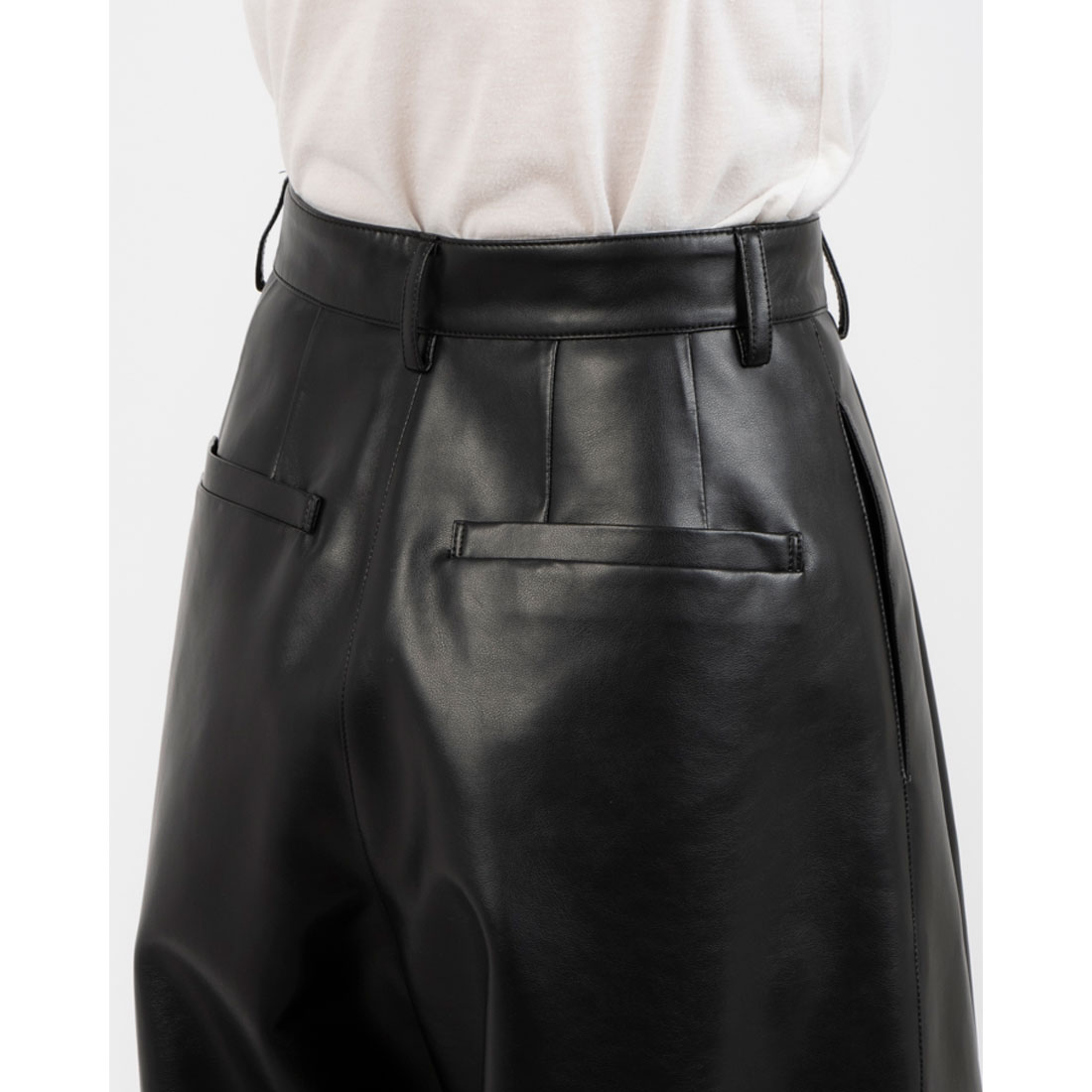 クラネ CLANE VEGAN LEATHER CURVY PANTS(507718279) | クラネ