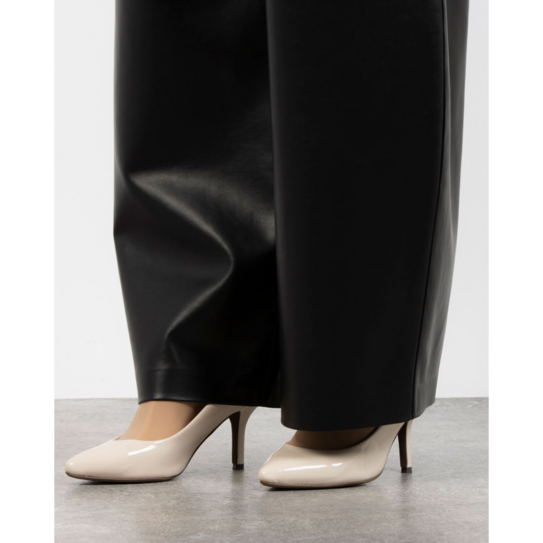 クラネ CLANE VEGAN LEATHER CURVY PANTS(507718279) | クラネ