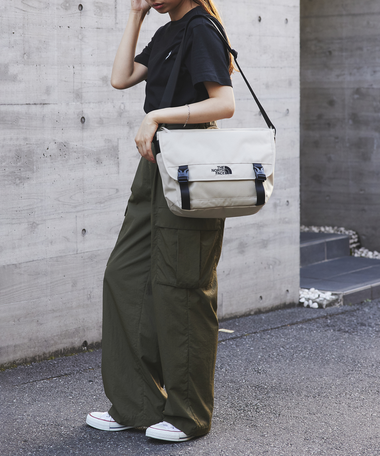 ザノースフェイスショルダーバッグ 斜め掛けメッセンジャー バッグ NN2PP01 セール】ザ・ノース・フェイス THE NORTH FACE / MESSENGER BAG