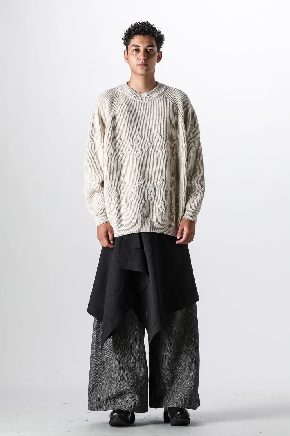 JAN JAN VAN ESSCHE オーバーサイズハイネックニット JAN JAN VAN ESSCHE オーバーサイズハイネックニット