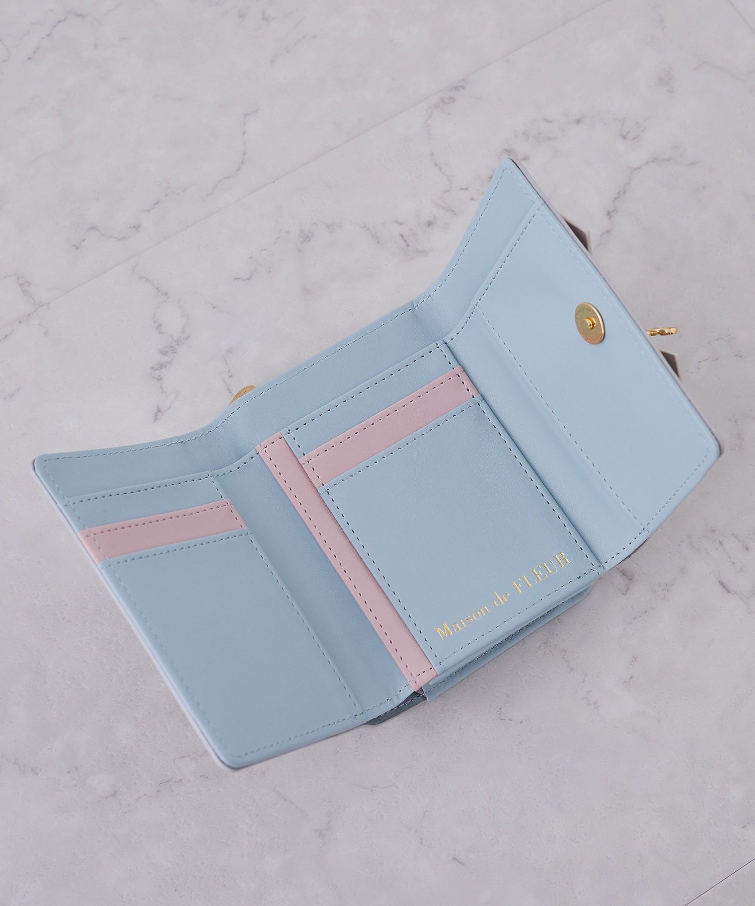 メゾン ド フルール Maison de FLEUR Fチャームウォレット