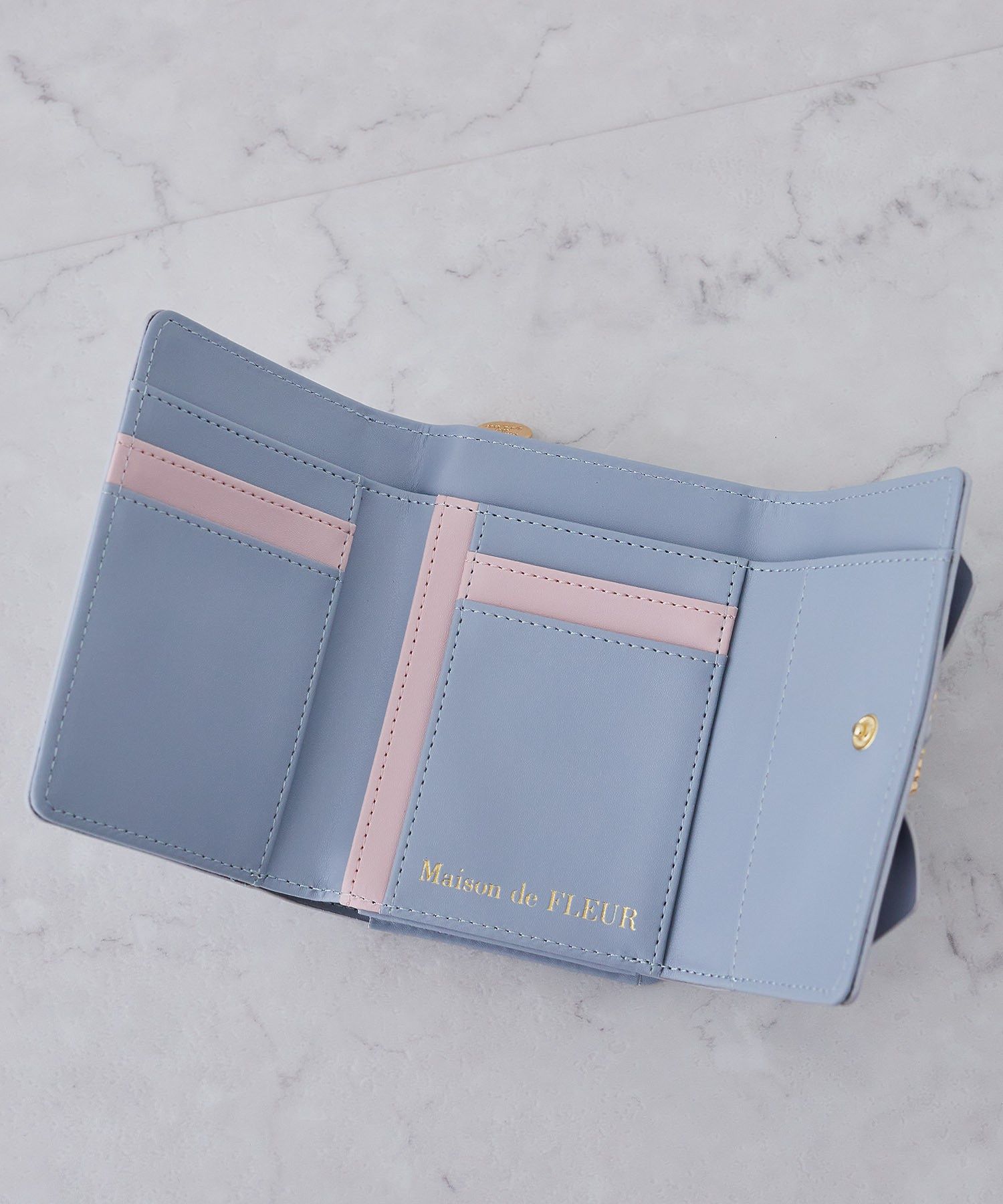 メゾン ド フルール Maison de FLEUR ビジューバックルリボン