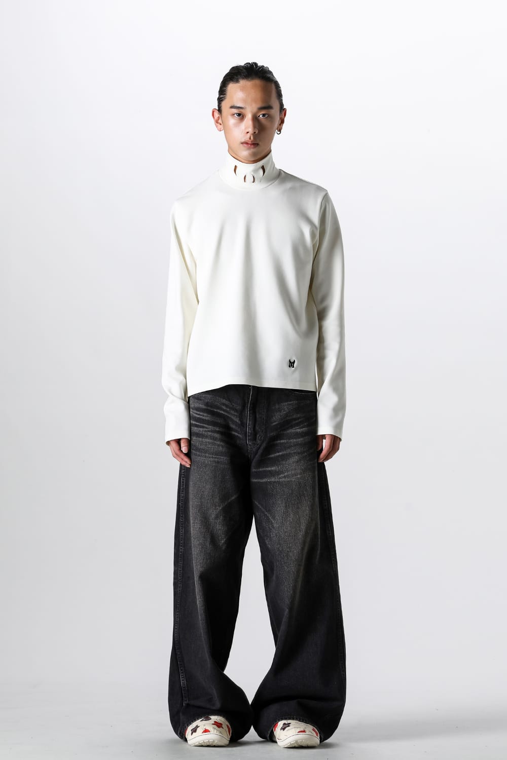 エムエーエスユー MASU Vampire Long Sleeve T－shirt(506925825