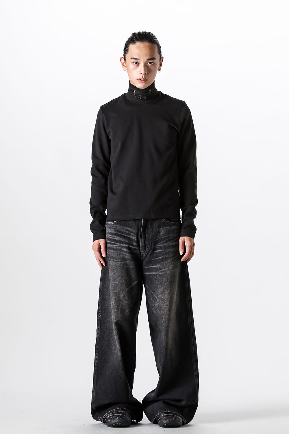 エムエーエスユー MASU Vampire Long Sleeve T－shirt(506925825
