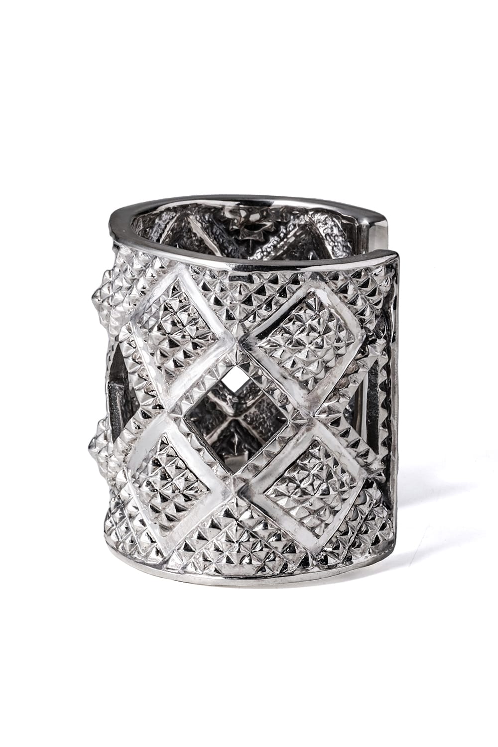 バングル天然素材骨董　イヤリング　アイボリー　アンティーク バングルとイヤリング、💍 バングルはアンティークセルロイド