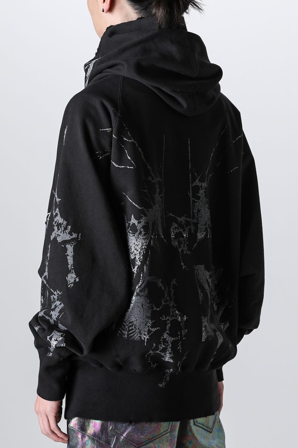 【国内買付】JULIUS ユリウス Rift Graphic Hoogie パーカー 国内買付】JULIUS ユリウス Rift Graphic Hoogie パーカー