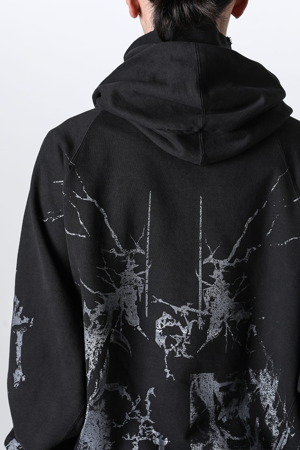 【国内買付】JULIUS ユリウス Rift Graphic Hoogie パーカー ユリウス JULIUS Rift Graphic Hoogie(507145636) | JULIUS