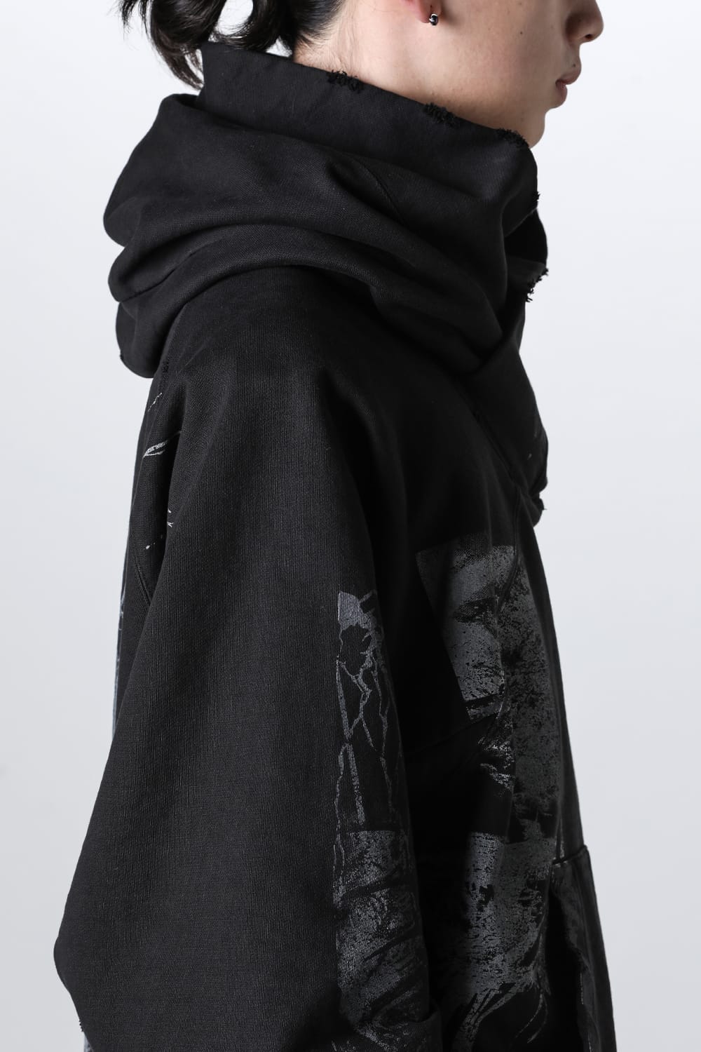 ユリウス JULIUS Rift Graphic Hoogie(507145636) | JULIUS