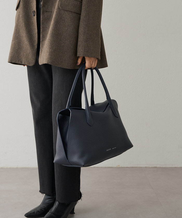 国内直営【IACUCCI】ラーナ L ALCE レザートート 送料込 新色登場】ラーナ L ALCE(506749395) | イアクッチ(IACUCCI) - d