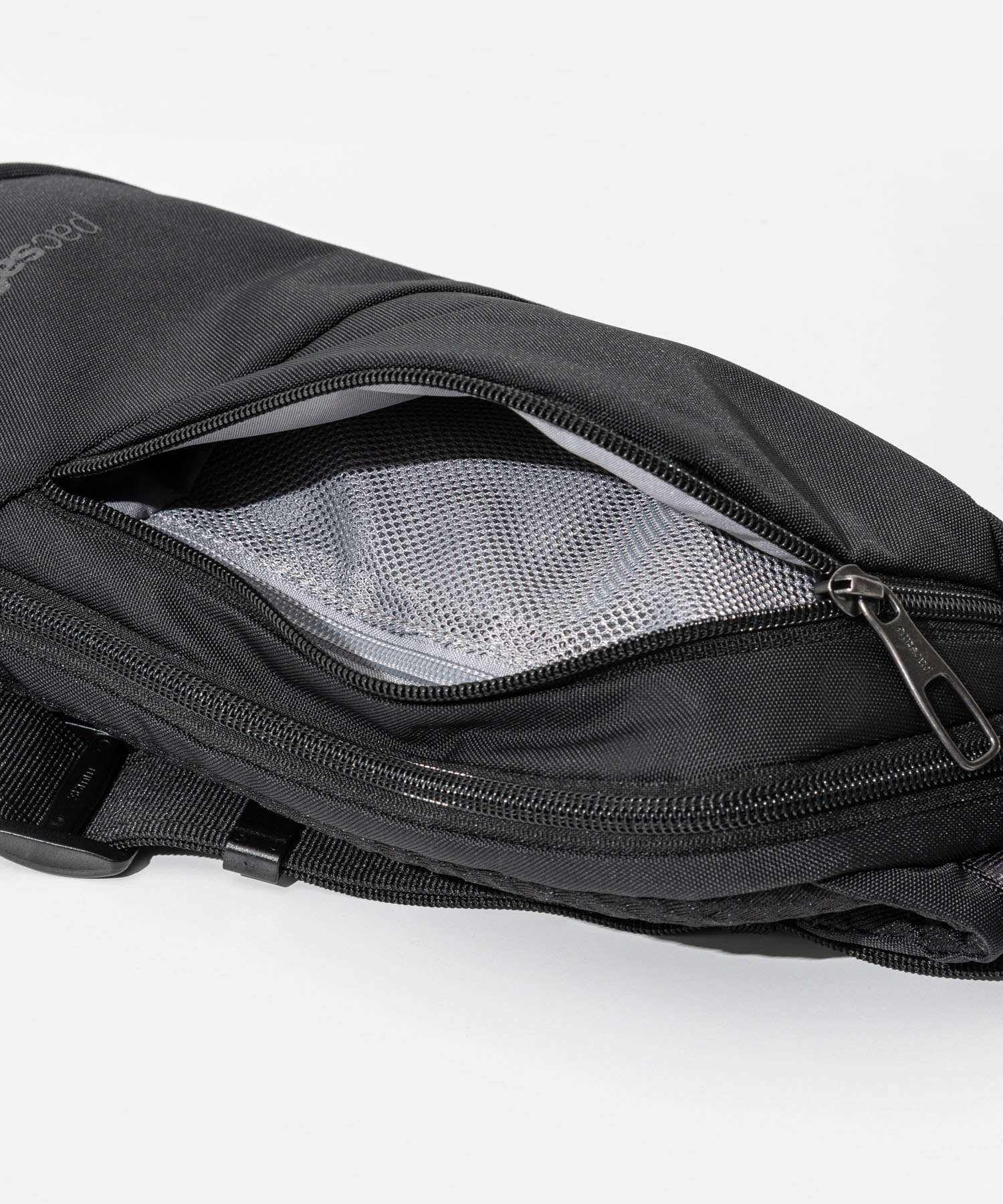 パックセーフ pacsafe 60161130 ボディバッグ Vibe 150 sling