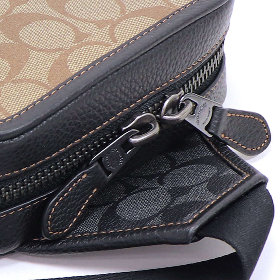 コーチ COACH コーチ ボディバッグ メンズ COACH カーキ
