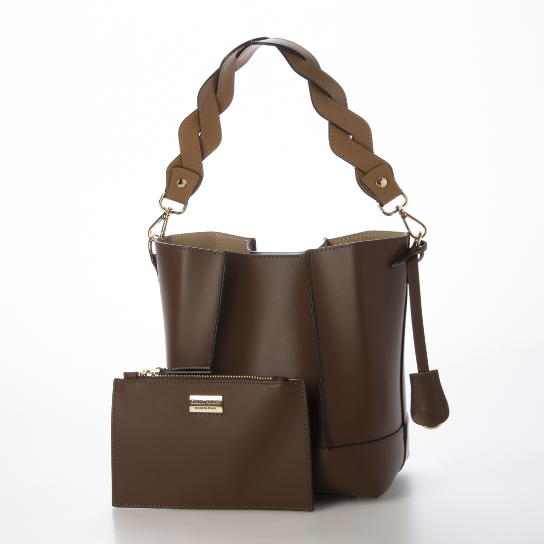 GIANNI NOTARO RAFFINATA 本革ボディバッグ ショルダー GIANNI NOTARO ショルダーバッグ バッグ / NEW フレーム