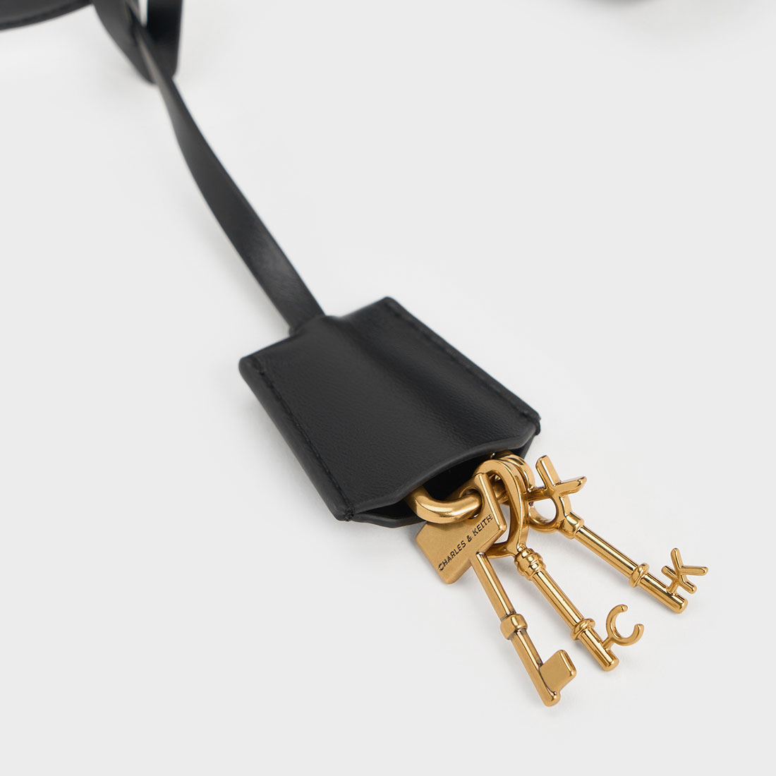 【あいすくりーむ】チャールズアンドキース ケリーハンドルサッチェルバッグ CHARLES & KEITH◇Kerry トップハンドル サッチェルバッグ
