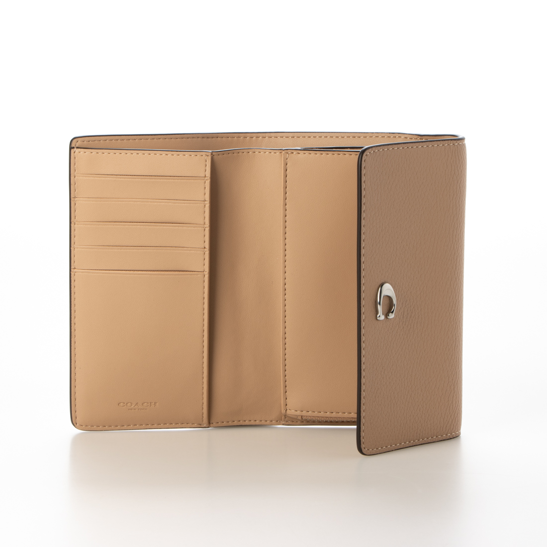 セール】コーチ COACH ESSENCIAL MIDIUM FLAP WALLET